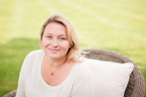 Sarah Smith, BSc (Hons) Ost. Sarah Smith, BSc (Hons) Ost.