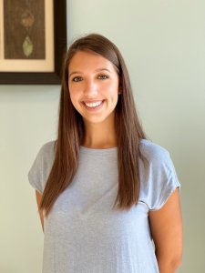 Abby Kassing-Holmes Abby Kassing-Holmes