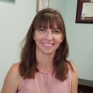 Dr. Nicole Godett