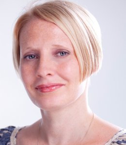 Laila K. Lewis, BSc (hons), dip CNM, mBANT, CNHC, cert. ASK. Laila K. Lewis, BSc (hons), dip CNM, mBANT, CNHC, cert. ASK.