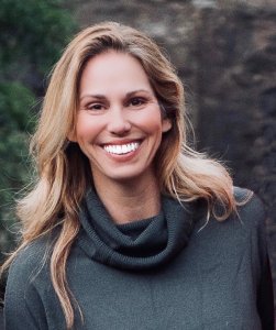 Brooke Rousseau, PT, OCS Brooke Rousseau, PT, OCS