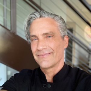 Brian Skow Brian Skow