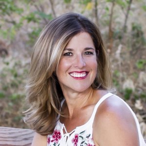 Lindsay Taylor Lindsay Taylor