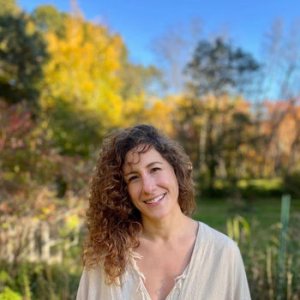 Erin Vahratian Erin Vahratian