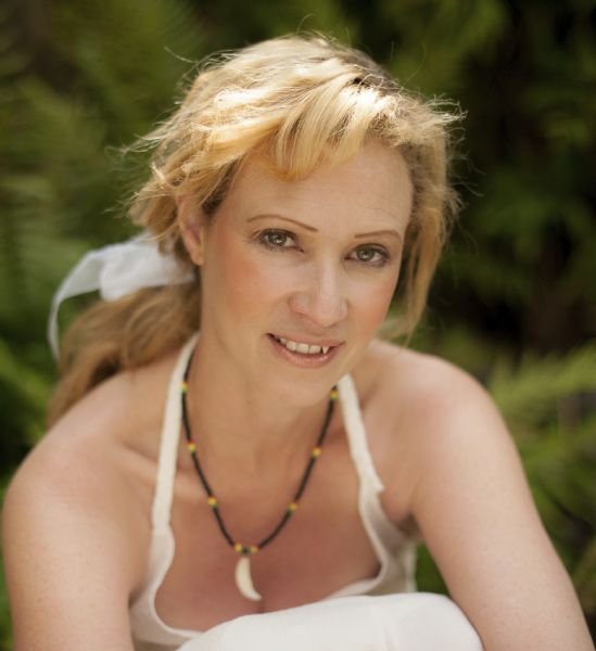 Simone Buehner, BSc BA DipCHM LicAc