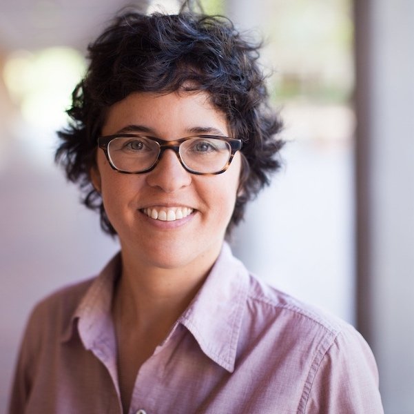 Ashley Goddard Dacm, Lac