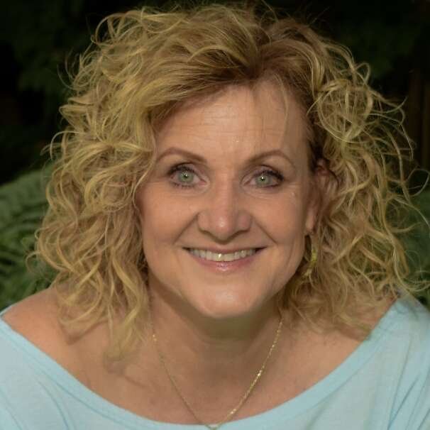 TAMMIE Laubacher LMT, PHC