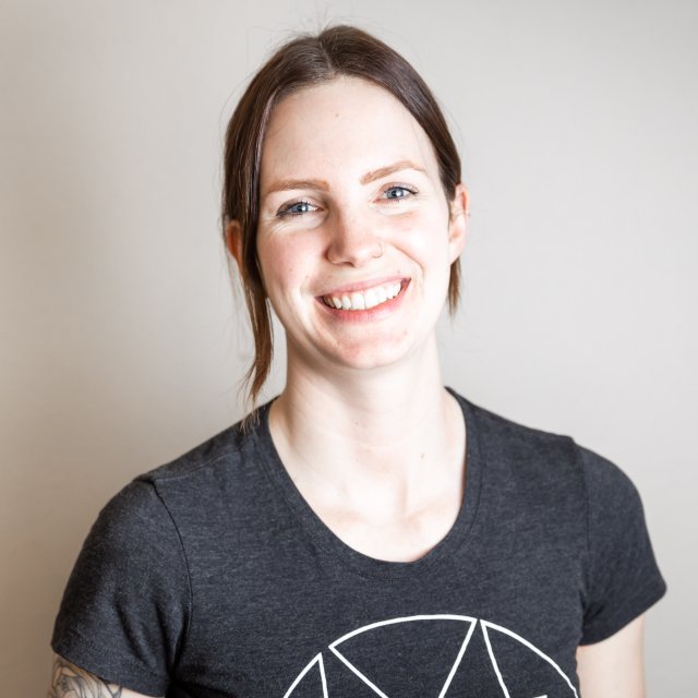 Dr. Molly Weinbender