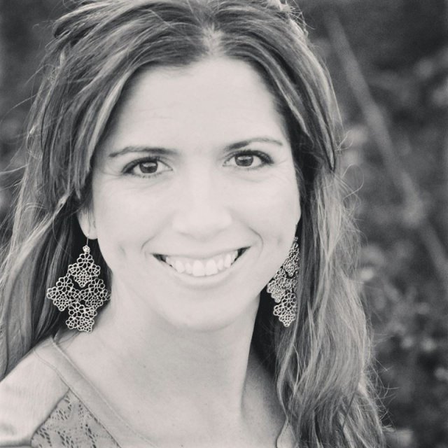 Dr. Robyn Wilhelm, PT, DPT